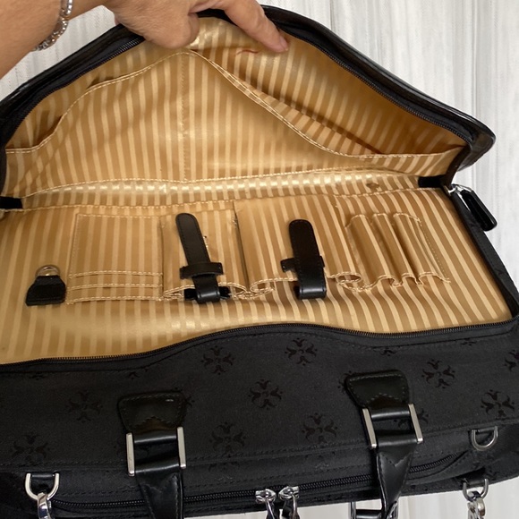 High end luxurious Moonsus laptop bag - Picture 7 of 17